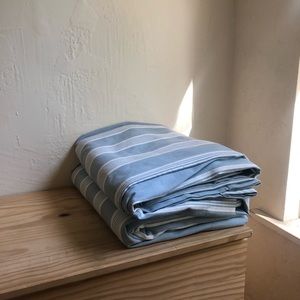 4 target curtain panels